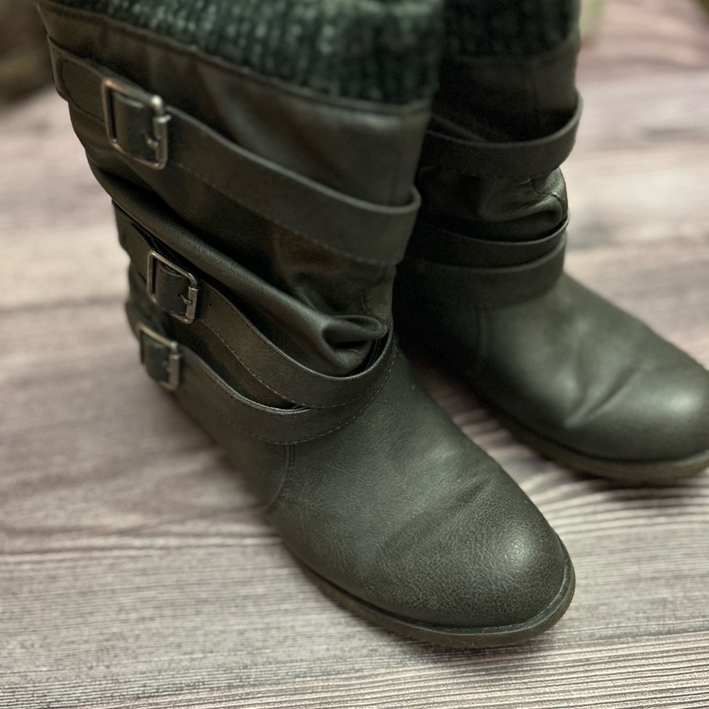 Black Buckle Strap Boots